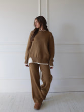 Load image into Gallery viewer, Contrast Knit Pant Set
